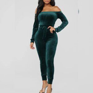 Hunter Green Velour Jumpsuit – Size XL